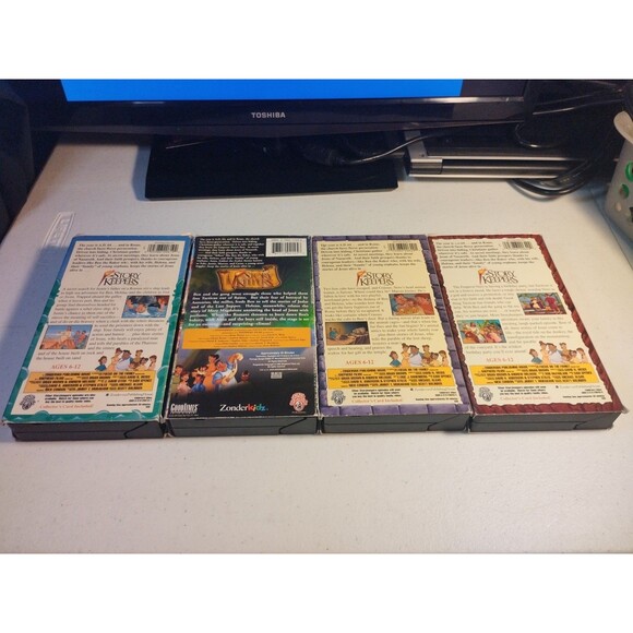 The Story Keepers VHS Lot Of 4 - Christian - Focus on the Family - Picture 2 of 6